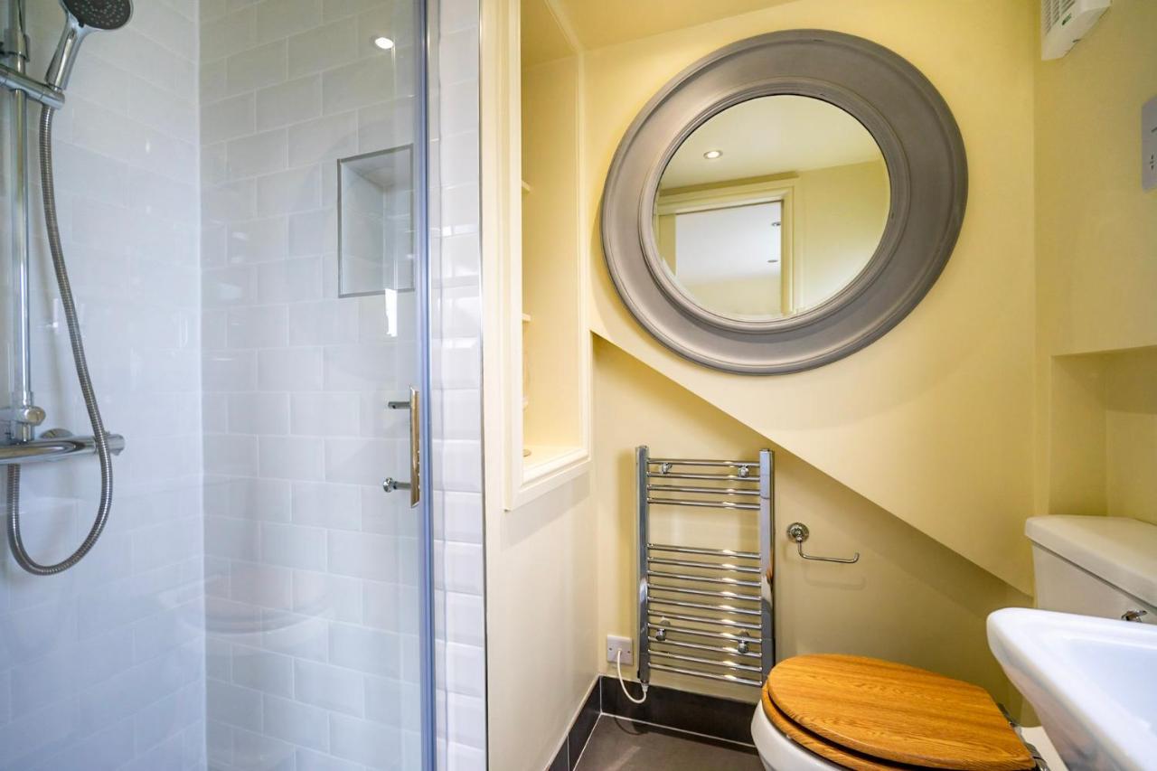 7 St John'S Crescent Villa York Bagian luar foto